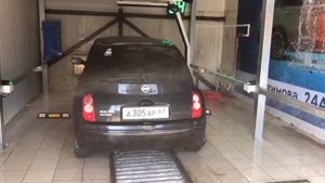 Роботы ? в Смоленске. Генеральный директор Вашербот на автомойке.
