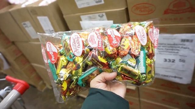 СВЕТОФОР/ огромный выбор СЛАДОСТЕЙ/конфеты/печенье /мармелад и шоколад