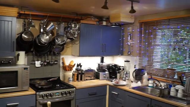 Sony SLT a58 | MP4: HD - 1440 x 1080/ 30p@12Mbps recording смотреть онлайн