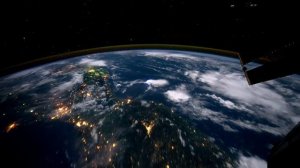 Как реально выглядит Земля из космоса