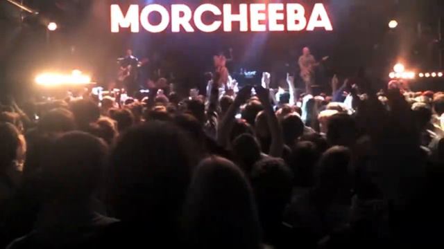 Morcheeba - Rome Wasn't Built In A Day (Live at Tele Club Ekaterinburg 2014) смотреть онлайн