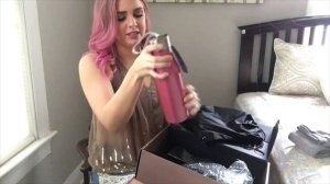 Ellie Activewear Box - UNBOXING AND REVIEW!