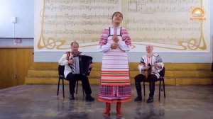 "ТЫ МНЕ НИТКИ НЕ МОТАЙ" слова народные, музыка Заволокиных. Исполняет Микаилова Анна