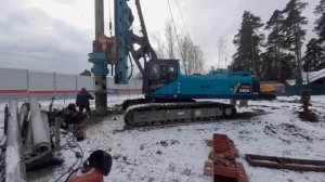 Работа роторной буровой установки SUNWARD SWDM240A в условиях русской зимы