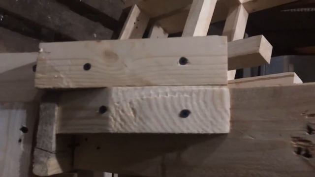 Мебель из поддонов , лавочка . смотреть онлайн