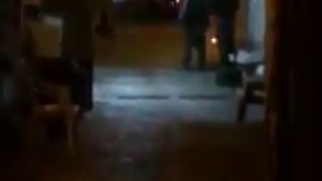 15/10/2014 Affrontements à la porte du Majliss , dans la mosquée sacrée d'al-Aqsã