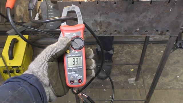 Инвертор за копейки с примерно правильным током / АИС190Д смотреть онлайн