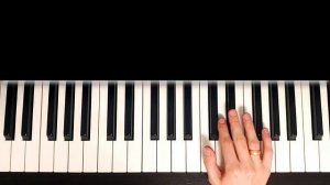 ? ЛЕГКАЯ НОВОГОДНЯЯ ПЕСНЯ НА ПИАНИНО ? Обучение Для Начинающих
