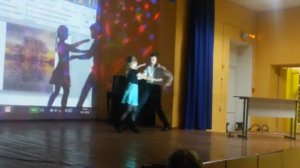 Очень красивый танец двух семиклассников. Сын луны