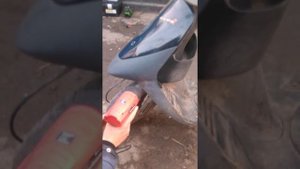 На скутер обновляем пластик