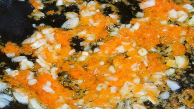 Гарнир из риса с овощами