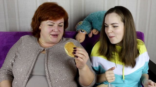 ВСЁ УТРЕННЕЕ МЕНЮ KFC ? Пробуем завтрак КФС с мамой