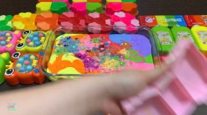 RELAXING WITH CLAY PIPING BAGS VS EYE SHADOW VS GLITTER Mixing Random Things Into Slime 5377.mp4