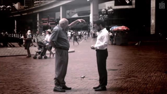 Как падает пружинка слинки_ [Veritasium](1080P_HD)(720P_HD) смотреть онлайн