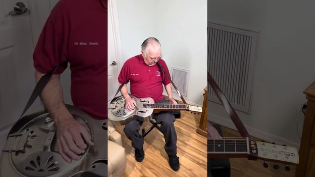 Gary shows 2 types of steel bars to use when playing a Dobro or resonator