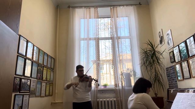 Кобзєв Дмитро. 1. Ф. Крейслер «Китайський тамбурин» 2. Ян Сибеліус «Мазурка» смотреть онлайн