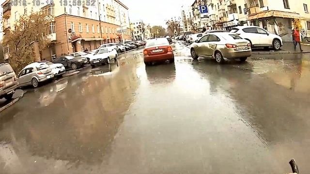 Велокурьер - невидимка.