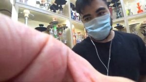 Поехал на фабрику медицинских масок в Китае