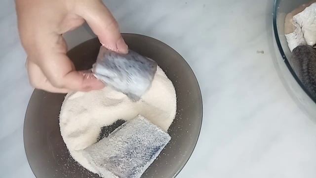 Как вкусно пожарить Минтай в манке! Вкуснее вы не ели! Нереально вкусная хрустящая корочка!