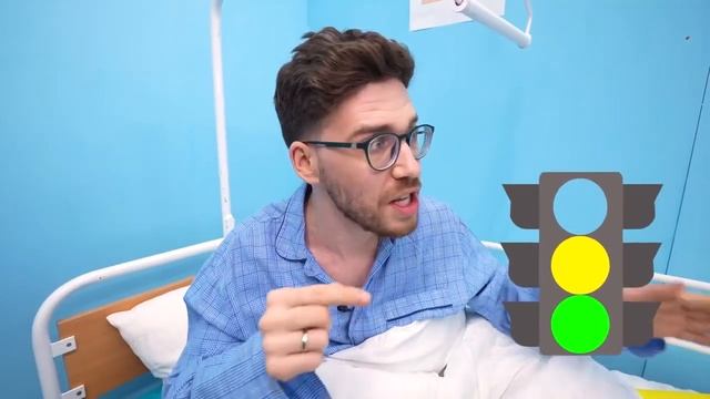 15 СПОСОБОВ ПРОНЕСТИ ЕДУ В БОЛЬНИЦУ *СЕРЁГА У БОЛЬНИЦЕ*