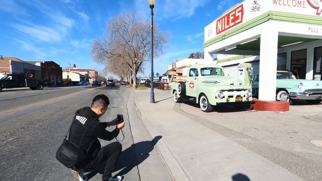 Instax Mini Evo Review, Photoshoot with Strangers & Camera Setup Tips & Recommendations смотреть онлайн