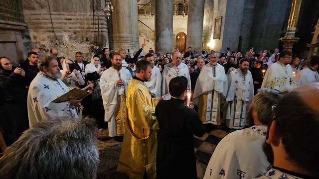АРХИЕРЕЙСКАЯ СЛУЖБА НА ГРОБЕ ГОСПОДНЕМ.
