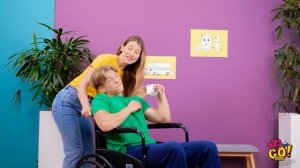 КАК ПРОНЕСТИ ЕДУ В БОЛЬНИЦУ || Веселые идеи с едой от 123 GO! GOLD