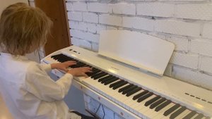 Гамма Си  мажор аккорды и короткие арпеджио (пересдача)
