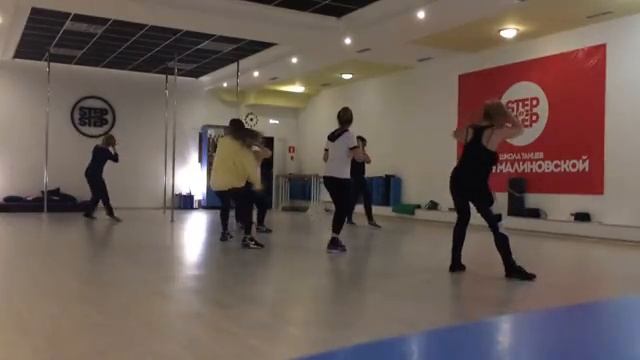 Школа танцев Ю.Малиновской Группа для женщин смотреть онлайн
