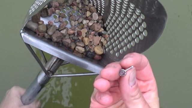 Пляжный коп под водой смотреть онлайн