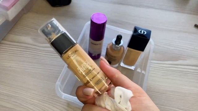 РАЗБОР КОСМЕТИКИ|Разбираем косметичку, любимые и не любимые продукты|ОРГАНИЗАЦИЯ КОСМЕТИКИ смотреть онлайн