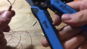 Сравнение KBT WS-07 и noname зачистки проводов
