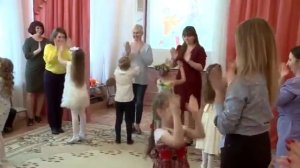 "Кадриль с мамами" Евтодьевой Аллы