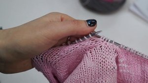 МК по вязанию джемпера спицами из пряжи YarnArt Flowers