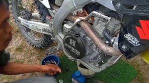 Suzuki RM-Z450 Dirt Bike Engine oil change