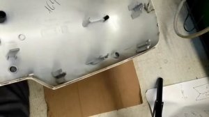 Ремонт корпуса автомобильного зеркала.