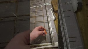 11. Теплый электрический пол в бане из газоблока.