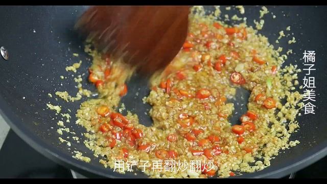 自从学会粉丝这么做，老公天天抢着吃，香辣美味，给红烧肉都不换【橘子姐美食】 смотреть онлайн