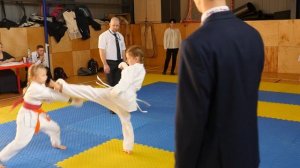 19 декабря 2021г. Соревнование по каратэ WKC. Кумитэ сёбу-санбон девочки 8-9 лет-06. Каратэ шотокан.