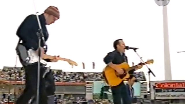 Hunters and Collectors HOLY GRAIL at the 2002 AFL Grand Final смотреть онлайн