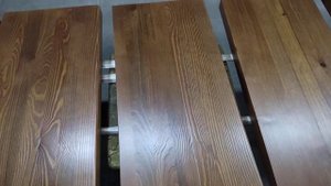 Ступени и накладка на перила из сосны.