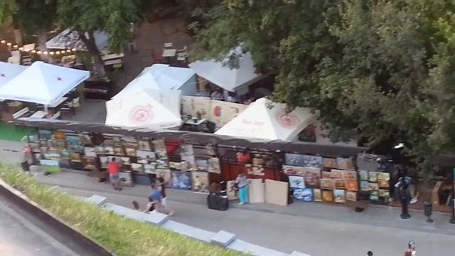 Андреевская церковь.Памятник Проня и Голохвастов