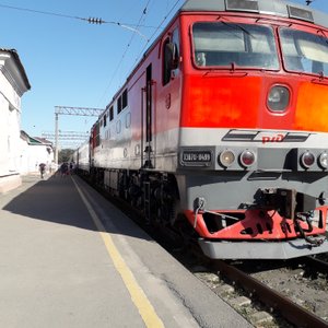 Двухэтажный поезд Смена, 25. Санкт- Петербург -Москва. Отправление в 22 часа, прибытие в 6 утра.