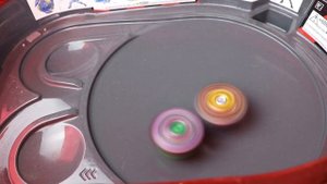 Легендарный Спрайзен & Вайврон от Хасбро / Какой Бейблейд лучше? / Распаковка / Обзор -Тест /