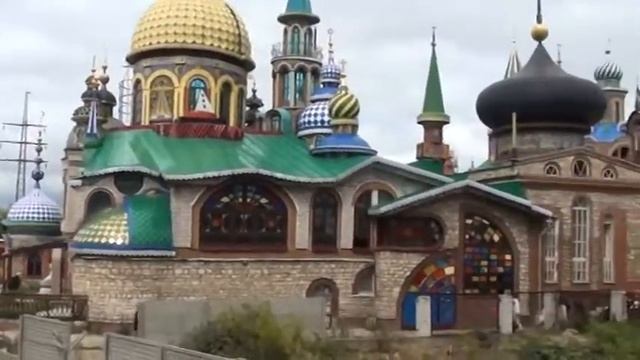 Храм всех религий смотреть онлайн