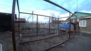 Самодельный каркас из металла бытовки, сарая, мини дома