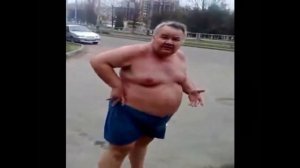 ПЬЯНЫЙ МУЖИК УПАЛ