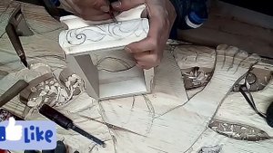 Резная шкатулка в подарок.