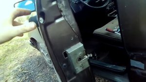 Ручка от Chevrolet Niva на Audi 100C 3 до рестайл