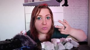 АСМР итинг ПИЩЕВОЙ ГЛИНЫ и МЕЛА ?? ASMR Eating chalk (НЕ повторять!!!) Приятный хруст / мукбанг